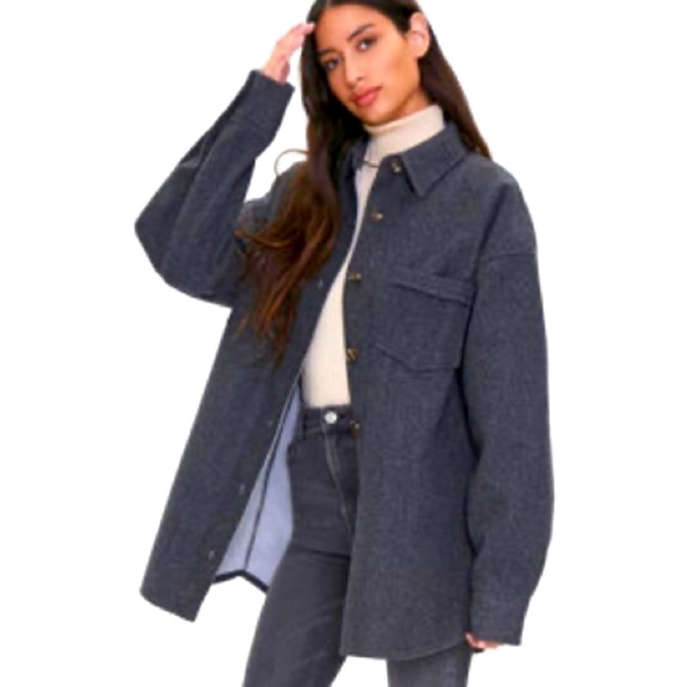NWT Forever 21 Button Front Drop Shoulder
Button Front Jacket